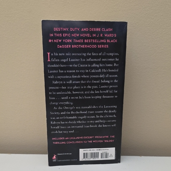 J.R. Ward Lassiter The Black Dagger Brotherhood Series Soft Book - Picture 3 of 6